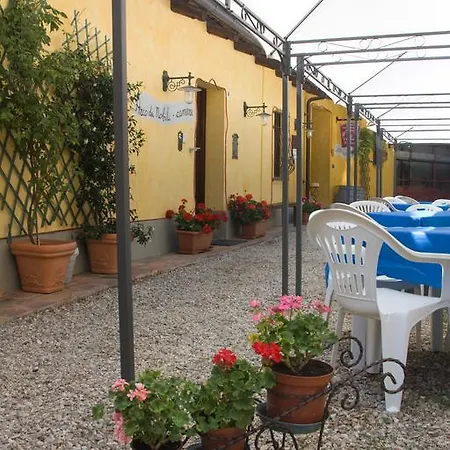 阿克德依诺比利酒店 住宿加早餐酒店 蒙福特达尔巴