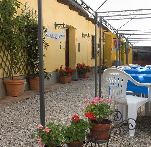 Arco Dei Nobili فندق مبيت وإفطار Monforte dʼAlba