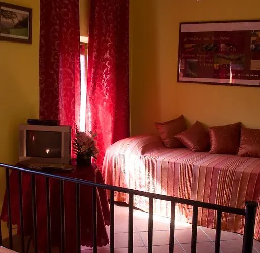 Arco Dei Nobili فندق مبيت وإفطار 3*